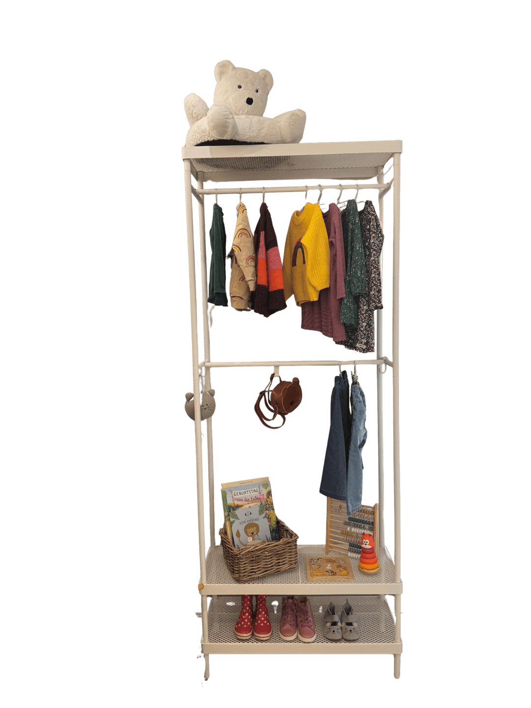 Das Lille Loppe Verkaufsregal mit Kleiderstangen, Ablageflächen und Haken
